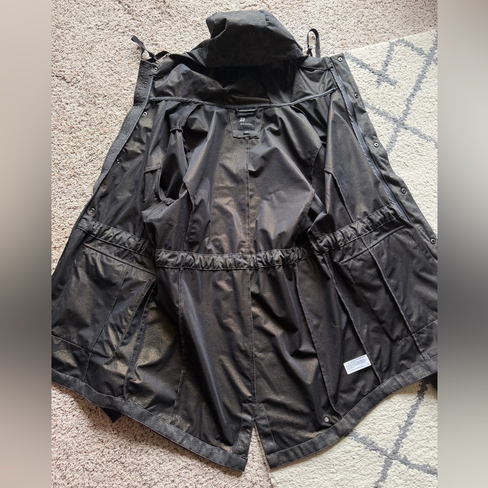 All In Motion Camo Jacket - Picture 4 of 12